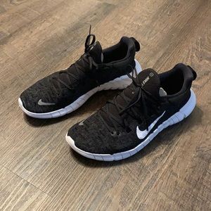 Women’s Nike Free Run 5.0 (W-7)